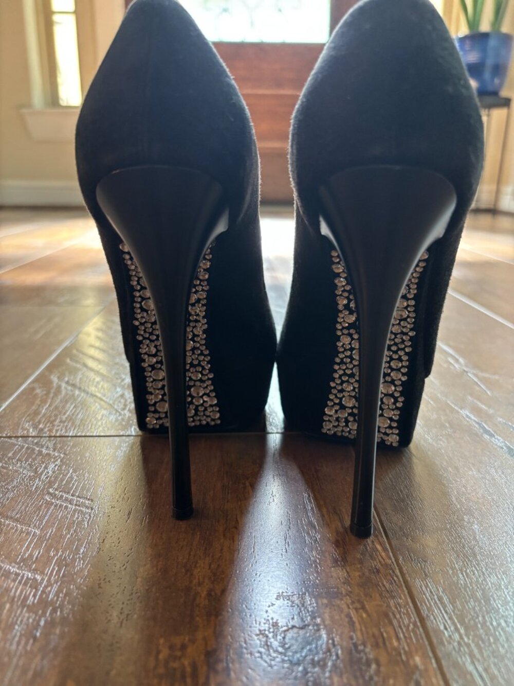 Gianmarco Lorenzi Blacklabel Crystal-Embellished Suede Pumps